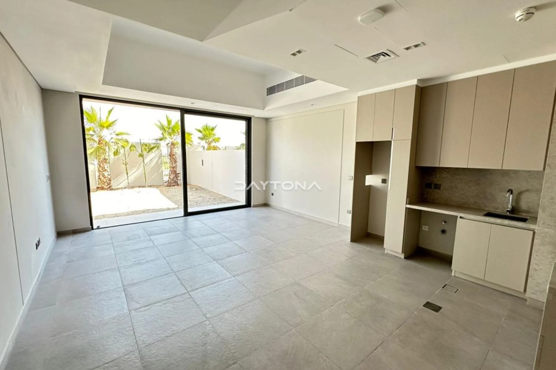 ELEGANT 3BR | VACANT | GREAT COMMUNITY