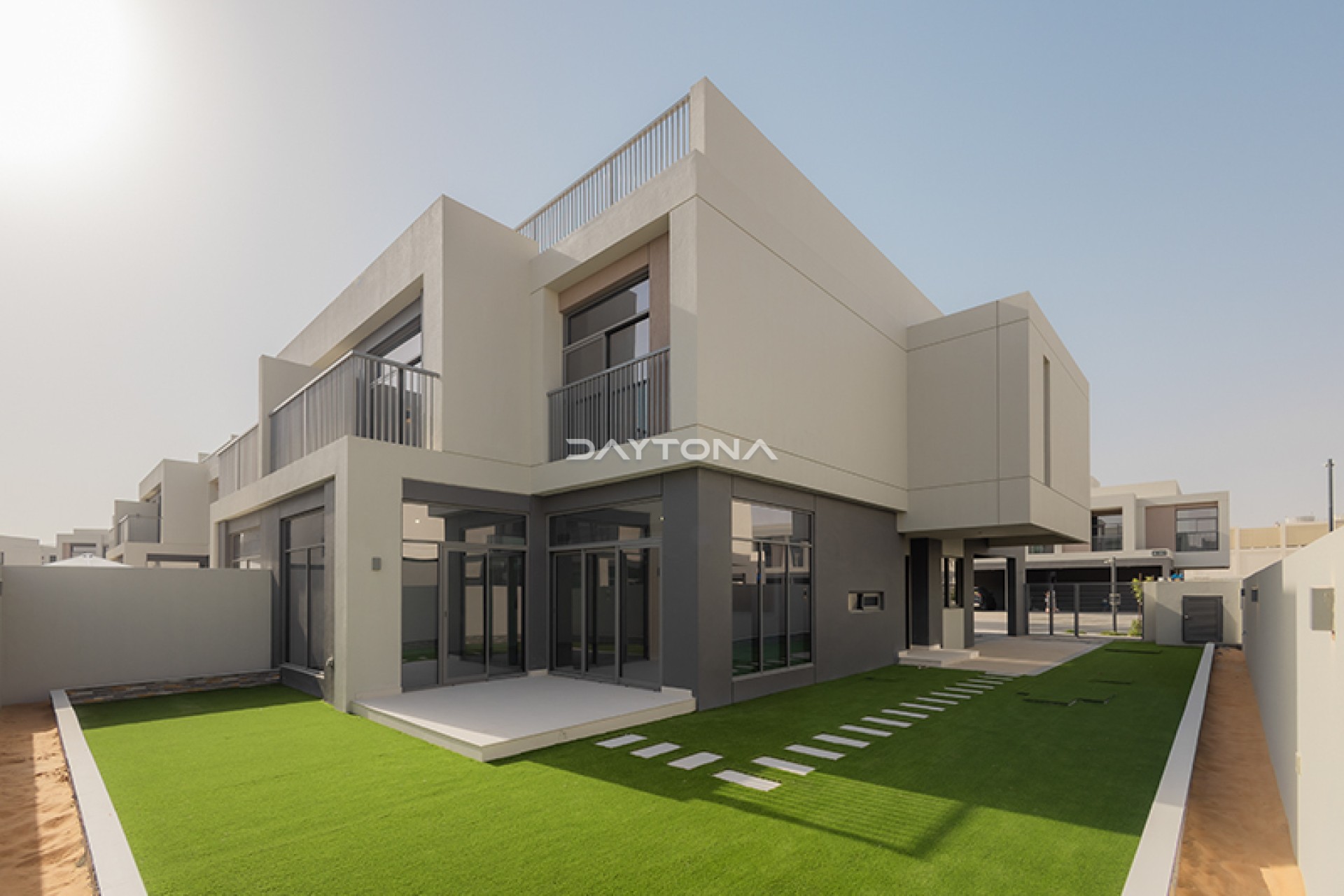 LUXURY LIVING | BRAND NEW | READY TO MOVE IN
