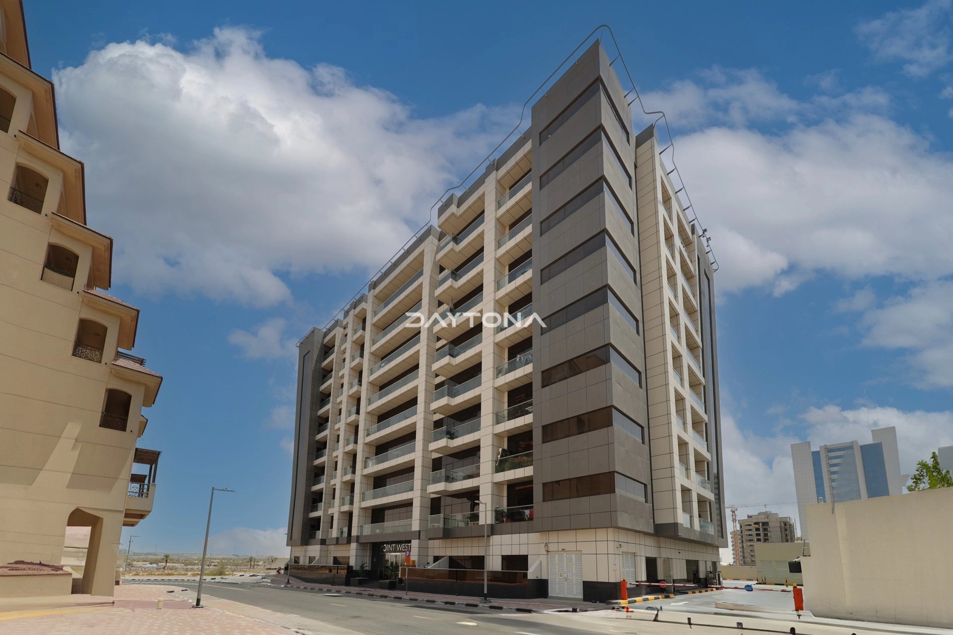 PRIME LOCATION | MODERN & SPACIOUS | 1-BEDROOM APARTMENT