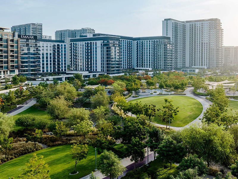 Address Residences at Dubai Hills Estate combines refined urban living with serene park views and environmentally conscious design. Offering a selection of 1 to 3-bedroom apartments and 3-bedroom townhouses, this community is thoughtfully designed to support modern living while embracing sustainability. The residences feature spacious layouts with flexible designs, allowing for easy adaptation to the needs of each resident. Materials selected for their durability and sustainability add a layer of functionality, while the carefully chosen finishes bring out a contemporary feel throughout the interiors. The architectural design takes full advantage of the surrounding views, with each home framed to highlight the beauty of Dubai Hills Park and Dubai Hills Mall. The development fosters a seamless connection between the natural environment and modern urban living, providing both tranquility and easy access to city life. Located within Dubai Hills Estate, Address Residences places you within reach of Dubai's iconic landmarks, making it a prime location for those who desire both comfort and convenience in a well-connected community. Starting at AED 1.93M, Address Residences offers a selection of 1 to 3-bedroom apartments and 3-bedroom townhouses, featuring a flexible 20/80 payment plan and handover scheduled for 2029.