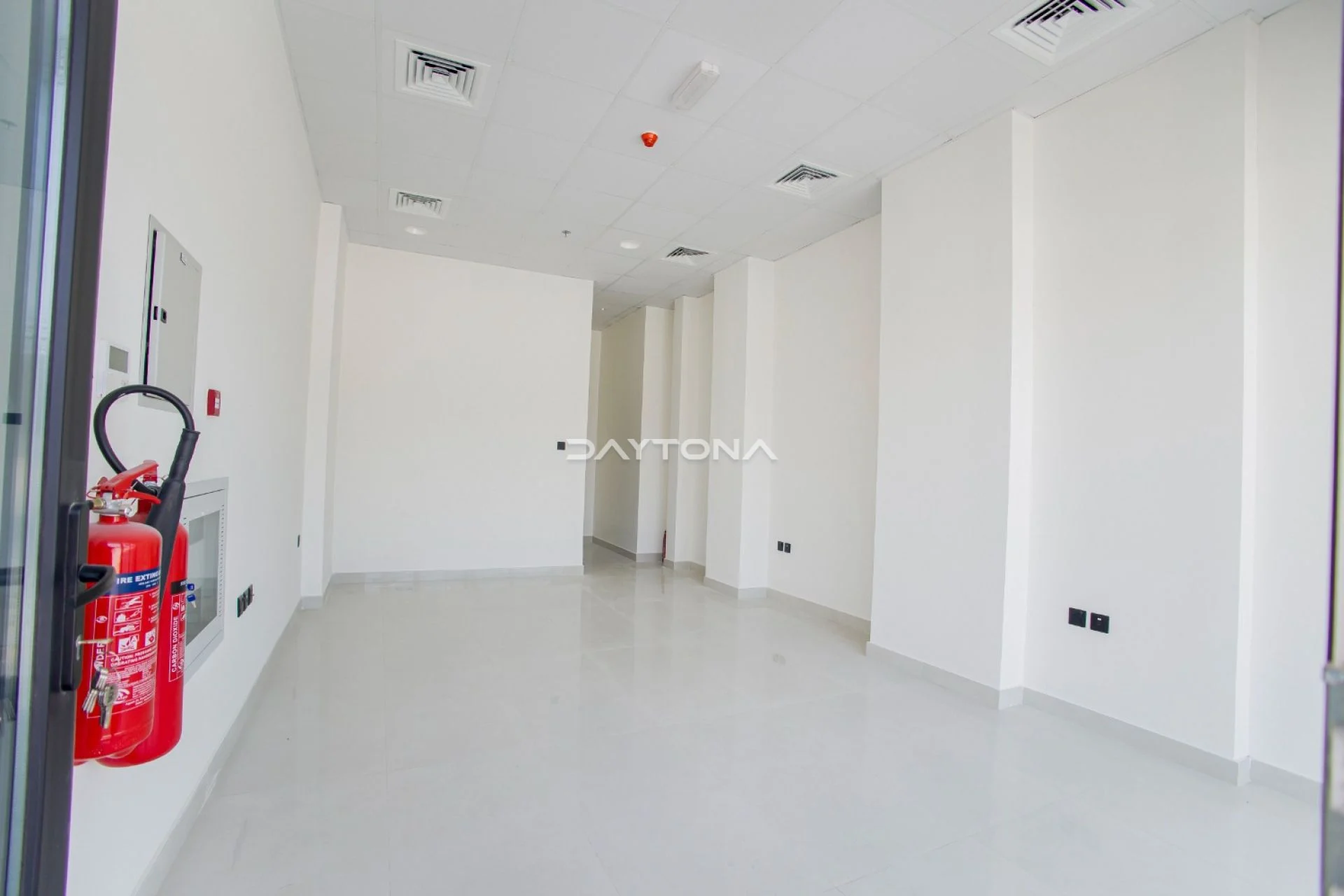 BRAND NEW | GREAT LOCATION | COMMUNITY