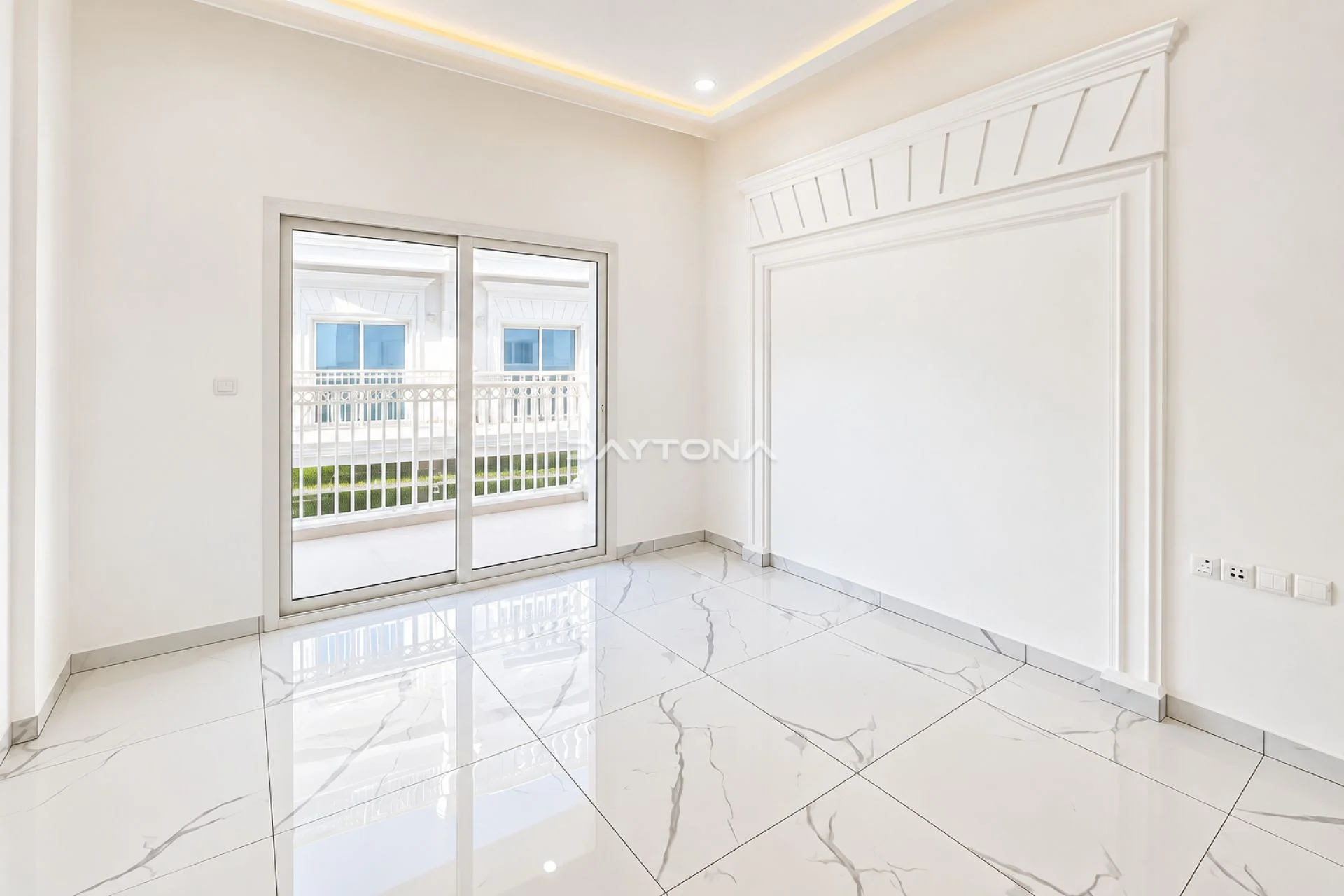 SPACIOUS l SEMI FURNISHED l PRIME LOCATION