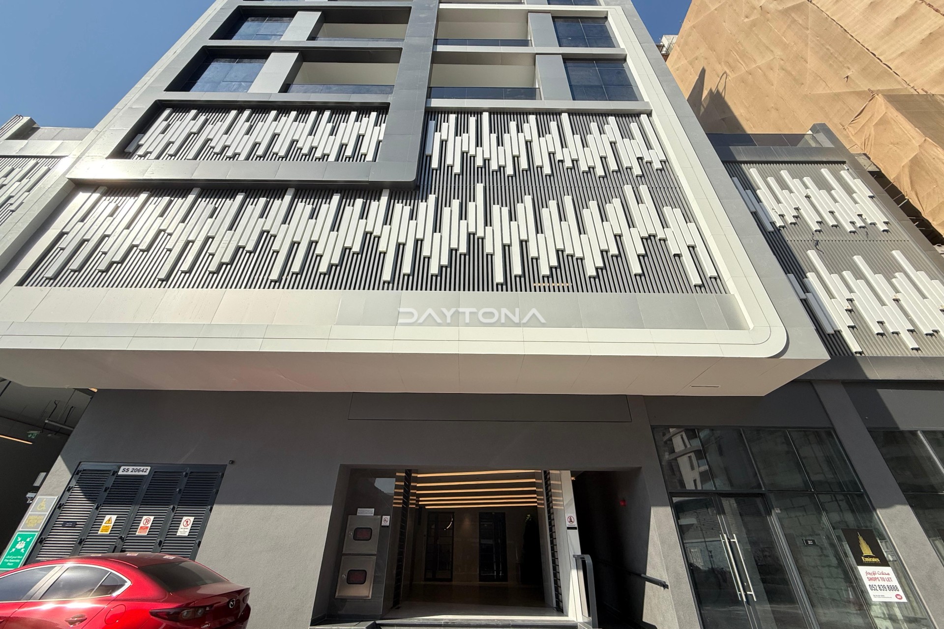 PRIME LOCATION | SPACIOUS LAYOUT | READY TO MOVE IN