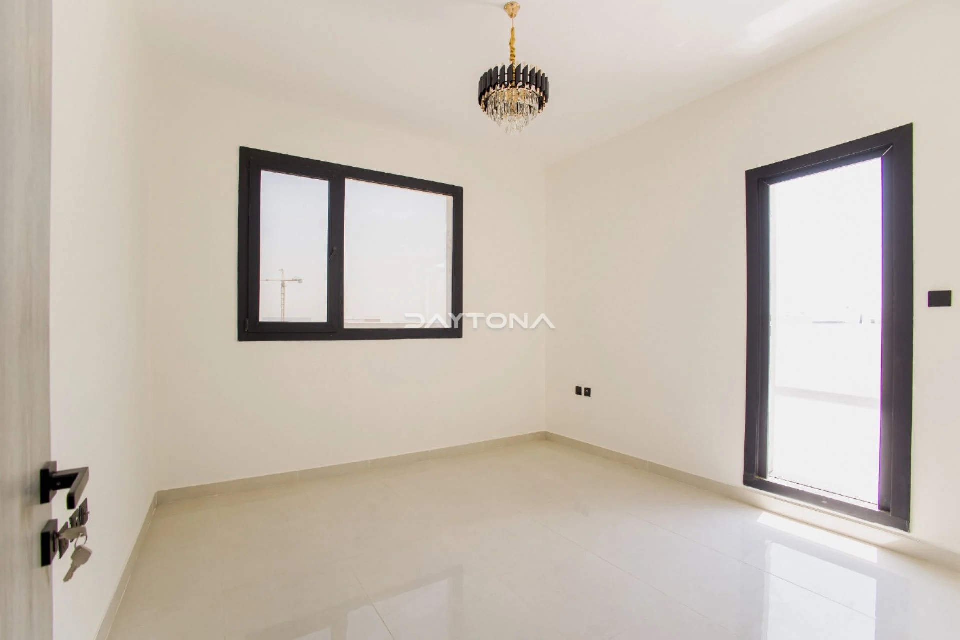 12 CHEQUES | BRAND NEW | SPACIOUS 1 BEDROOM