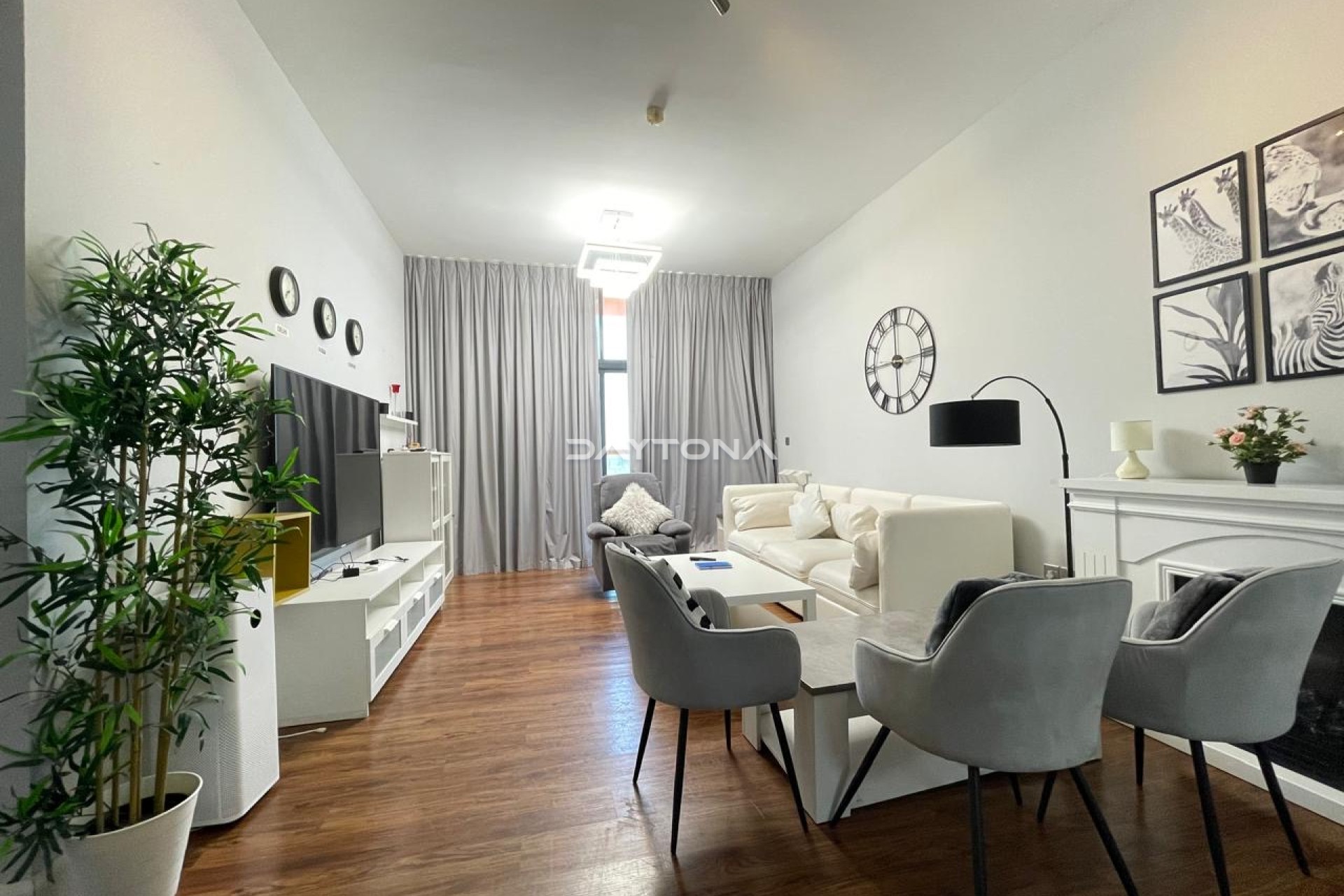 LUXURY FULLY FURNISHED 3BHK | STYLISH LIVING | PRIME LOCATION