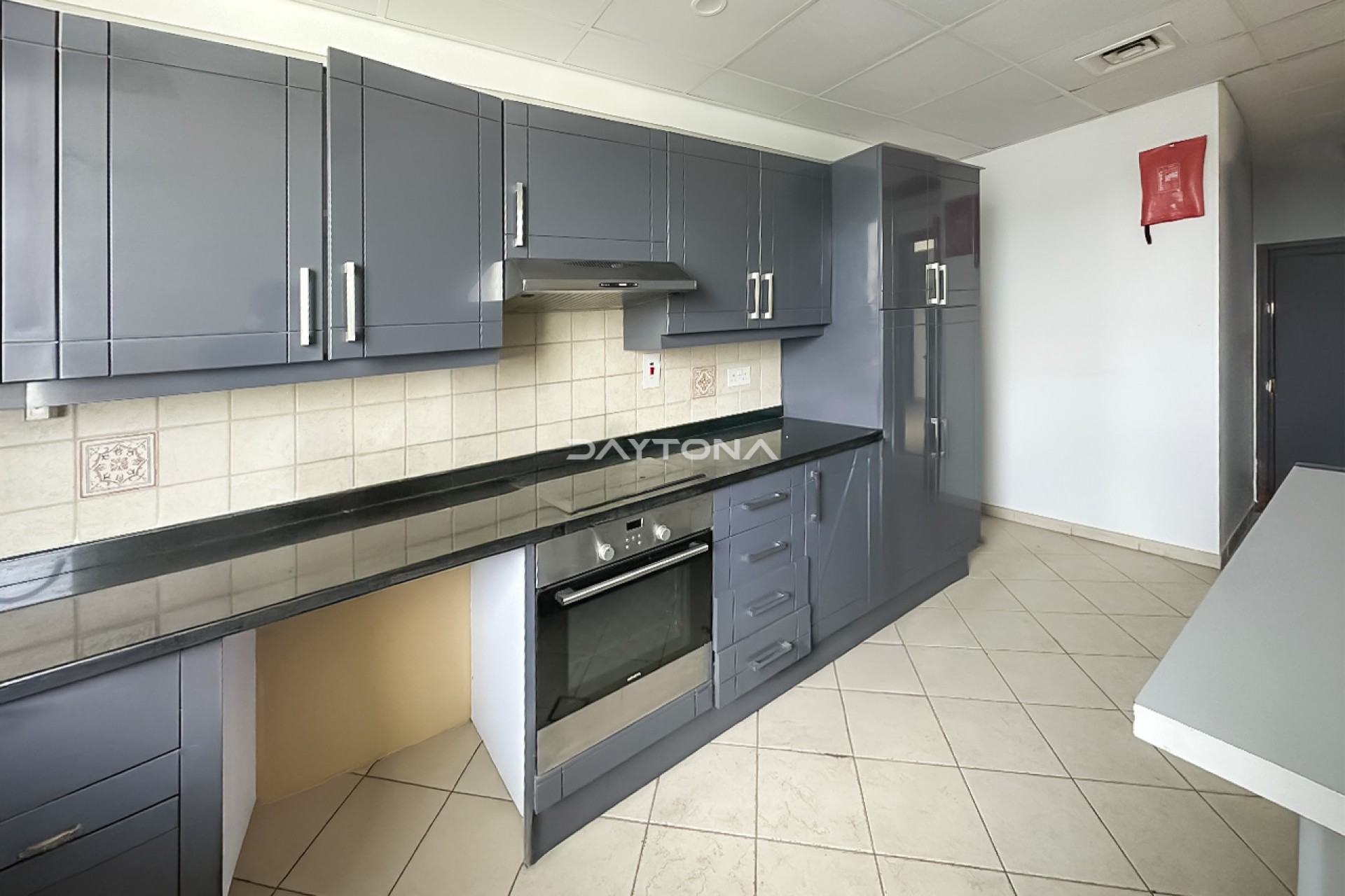 SPACIOUS 3BR | TOP AMENITIES | PRIME LOCATION | READY