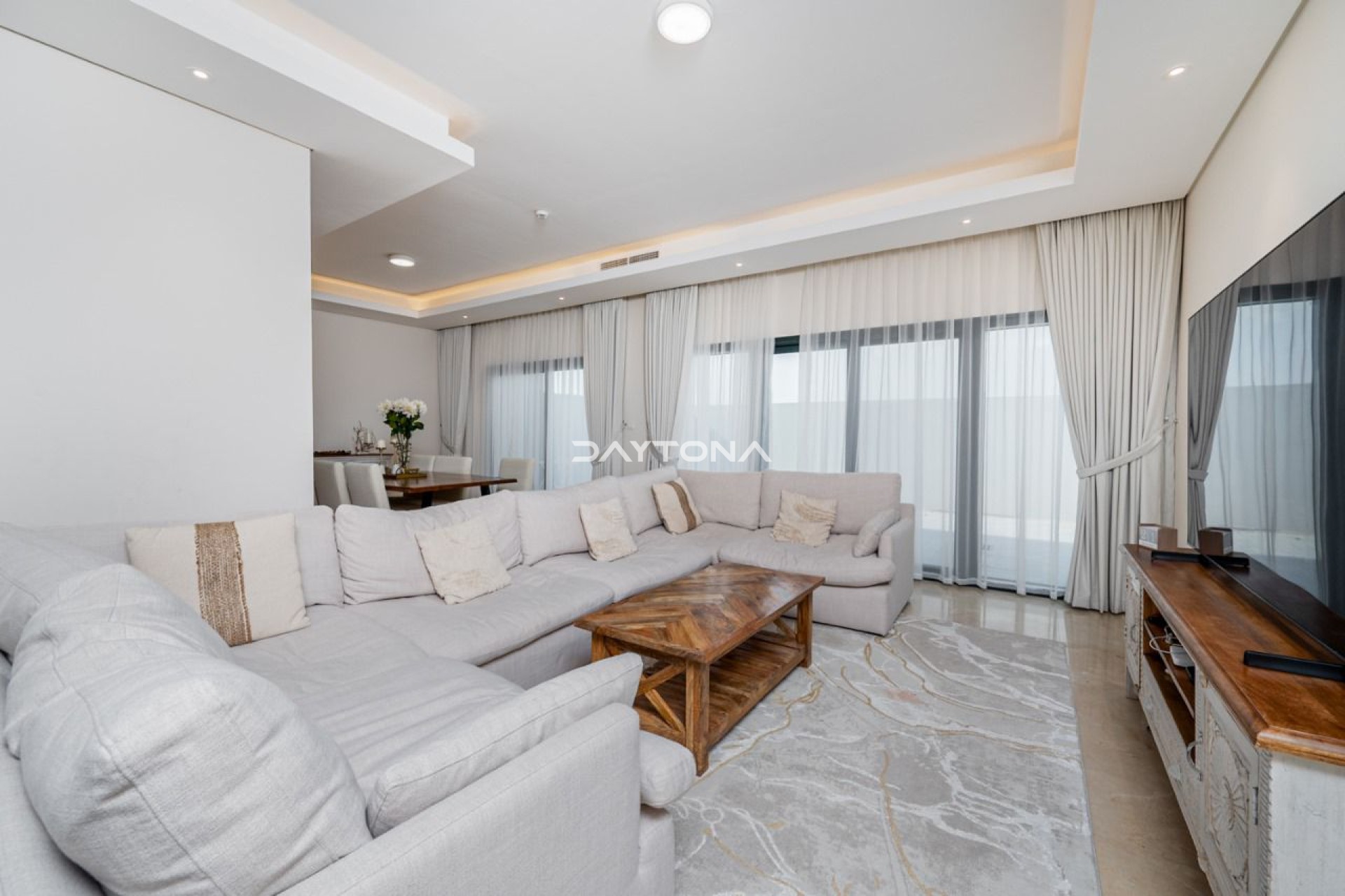 4 BEDROOM | MAIDS ROOM | READY TO MOVE IN | FULLY FURNISHED