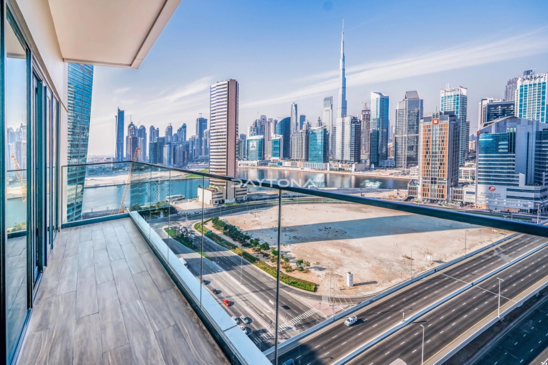 BURJ KHALIFA VIEW | HIGH FLOOR | SPACIOUS l VACANT