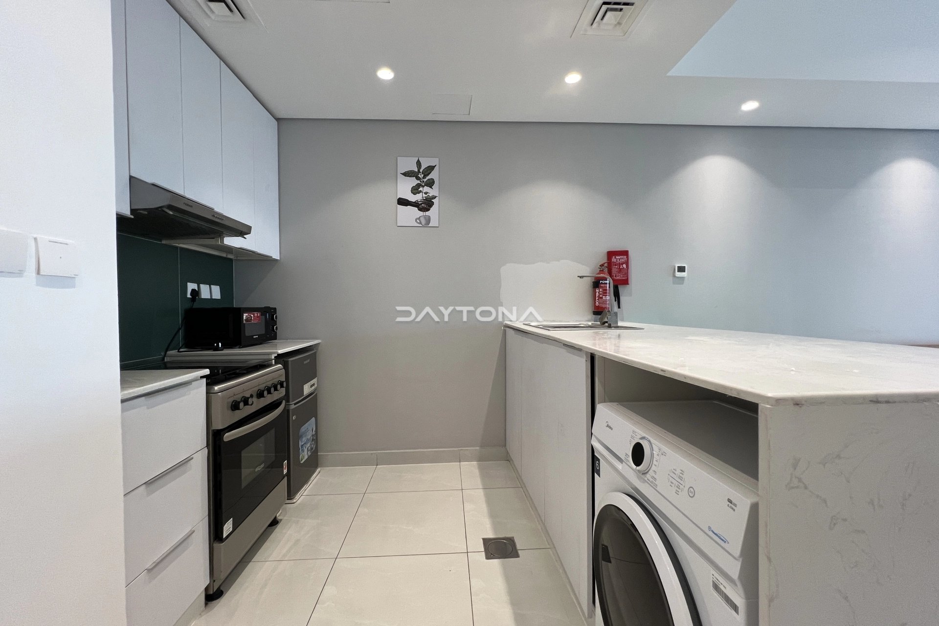 STUNNING 1BHK | FULLY FURNISHED | PRIME LOCATION