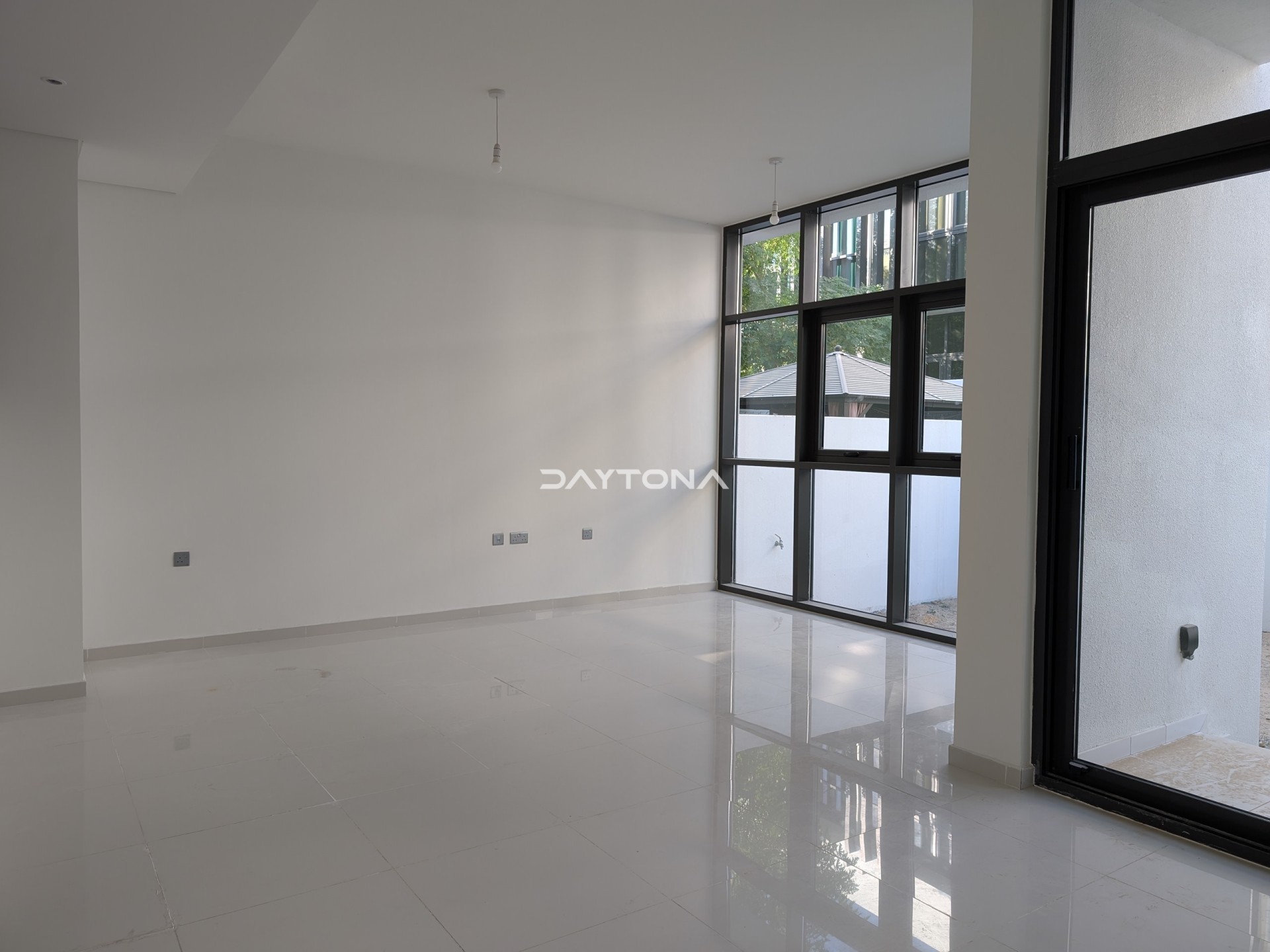 CLOSE TO AMENITIES | R2M14 LAYOUT | MULTIPLE OPTIONS AVAILABLE