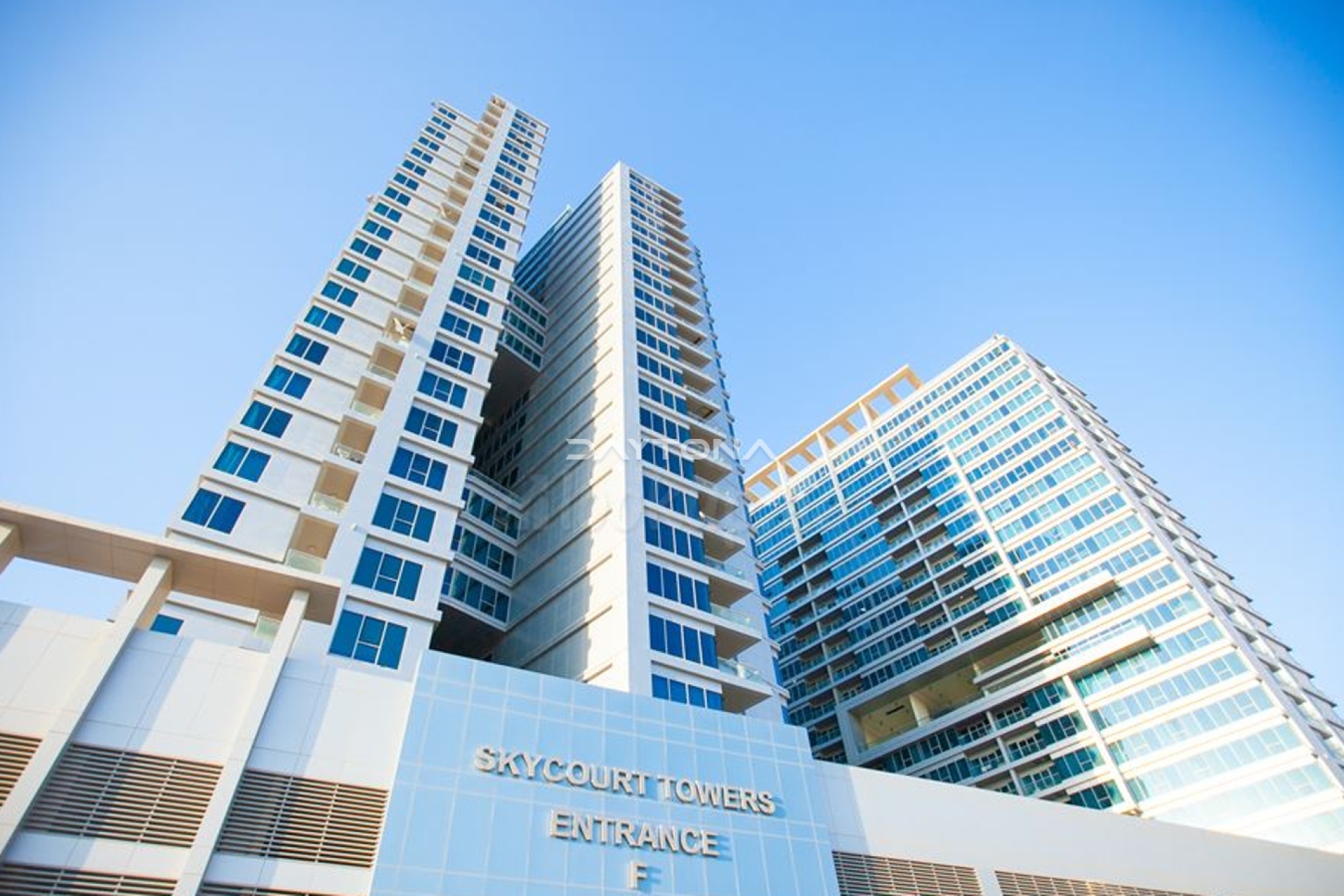 HIGH FLOOR l COMMUNITY VIEW l VACANT