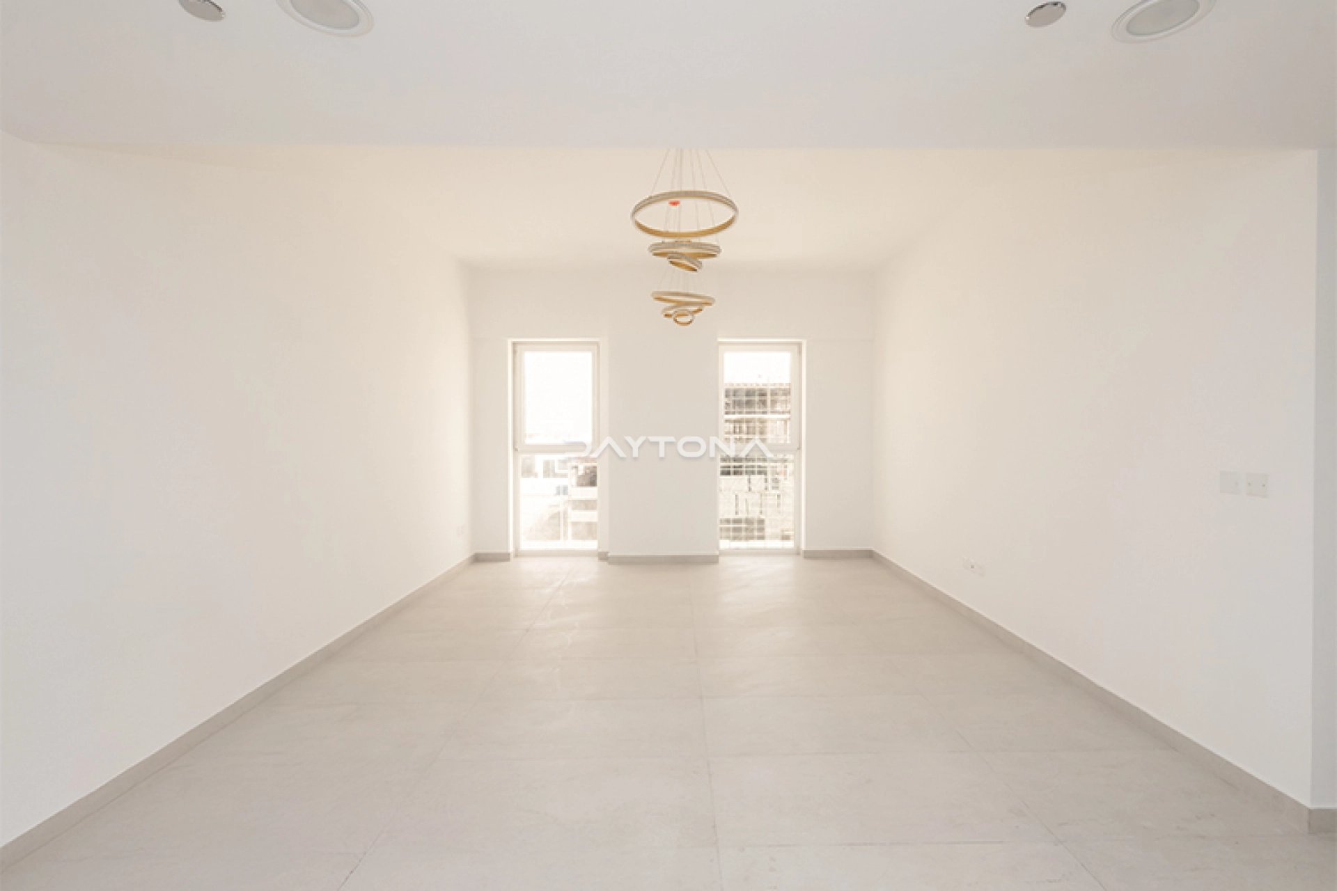 READY TO MOVE | CENTRALLY LOCATED | BRAND NEW