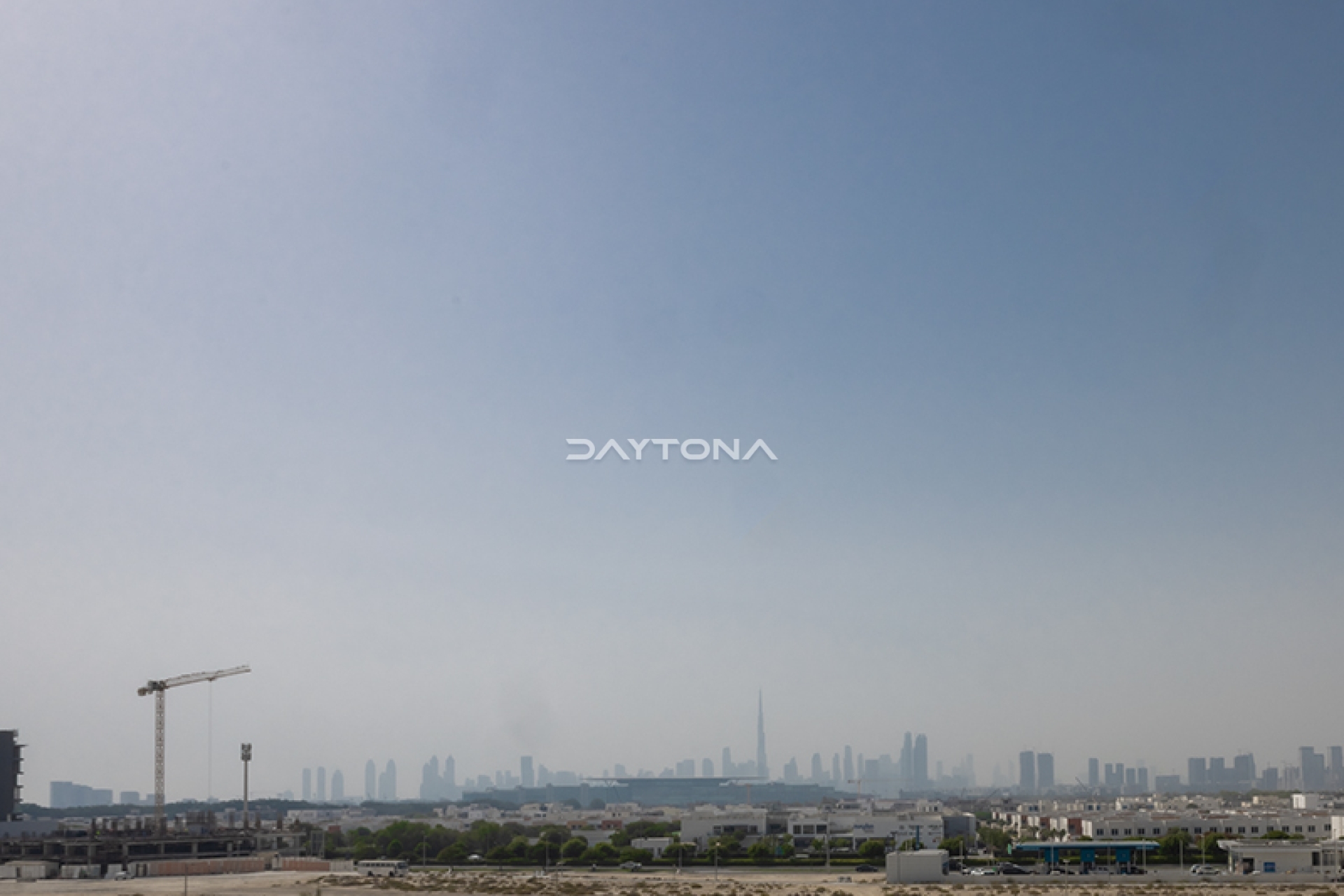 SPACIOUS 2 BEDROOMS | READY TO MOVE | CENTRALLY LOCATED