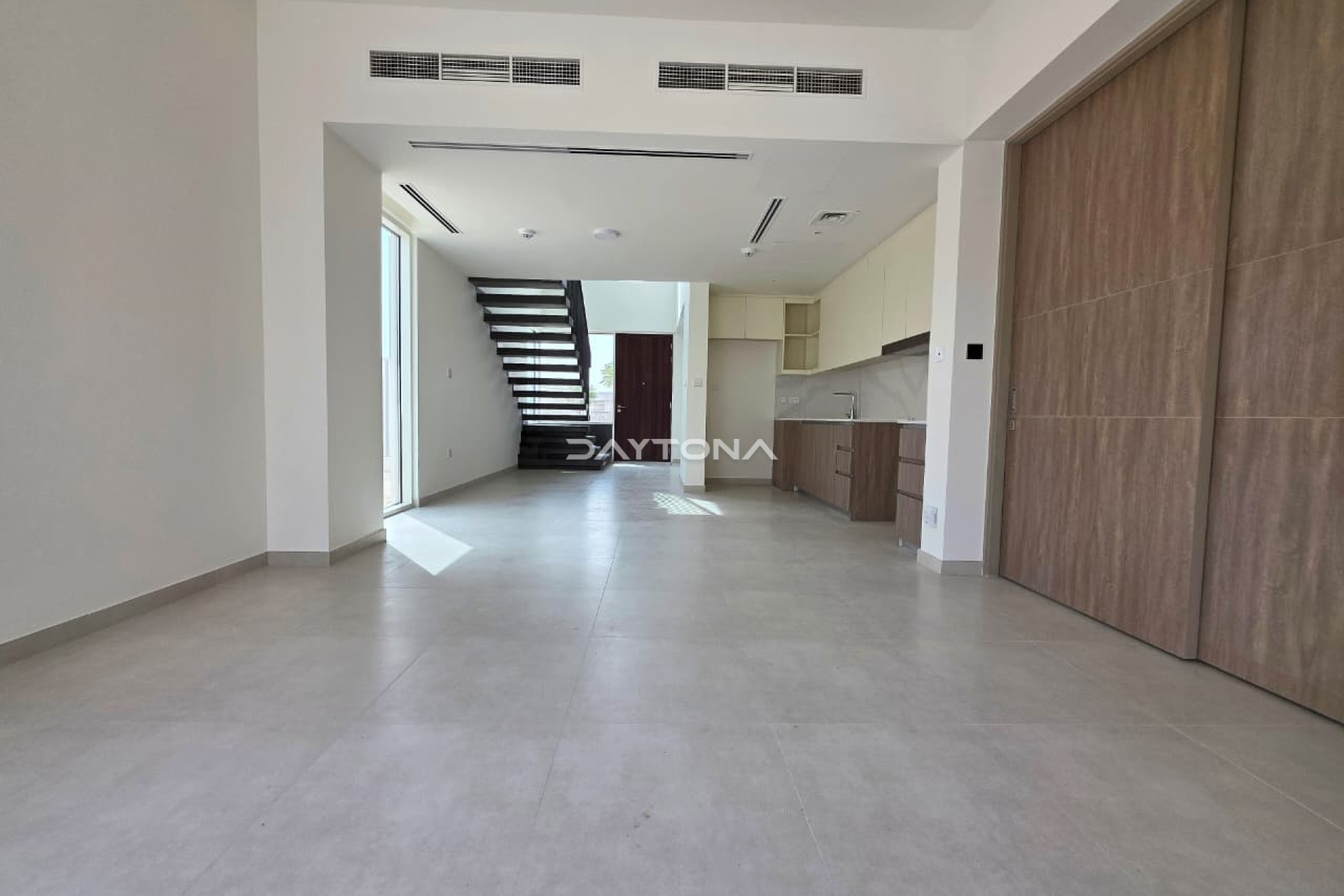 CORNER VILLA | BRAND NEW | READY TO MOVE