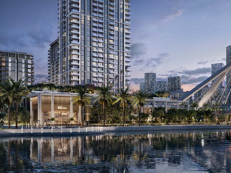 Arlo by Emaar sits in Dubai Creek Harbour, where modern design meets the gentle flow of the creek. This project offers a range of 1 to 3-bedroom apartments and 3-bedroom townhouses. Each home features open spaces and large windows that draw in natural light. Balconies extend the living area, inviting the outdoors in. In Arlo at Dubai Creek Harbour, daily life blends with the quiet charm of the water's edge. Paths wind through green spaces, perfect for leisurely strolls or morning runs. The nearby creek promenade offers spots for dining and shopping, creating a lively yet serene environment. Interiors at Arlo reflect thoughtful design. The blend of sleek lines and natural materials gives each space a calm, balanced feel. Kitchens, bedrooms and bathrooms are fitted with quality fixtures, ensuring comfort and style. Residents enjoy a range of amenities. The fitness center and pool provide spaces to relax and stay active while the yoga room and meditation areas offer a retreat for the mind. Children have dedicated play areas, both indoors and outdoors.