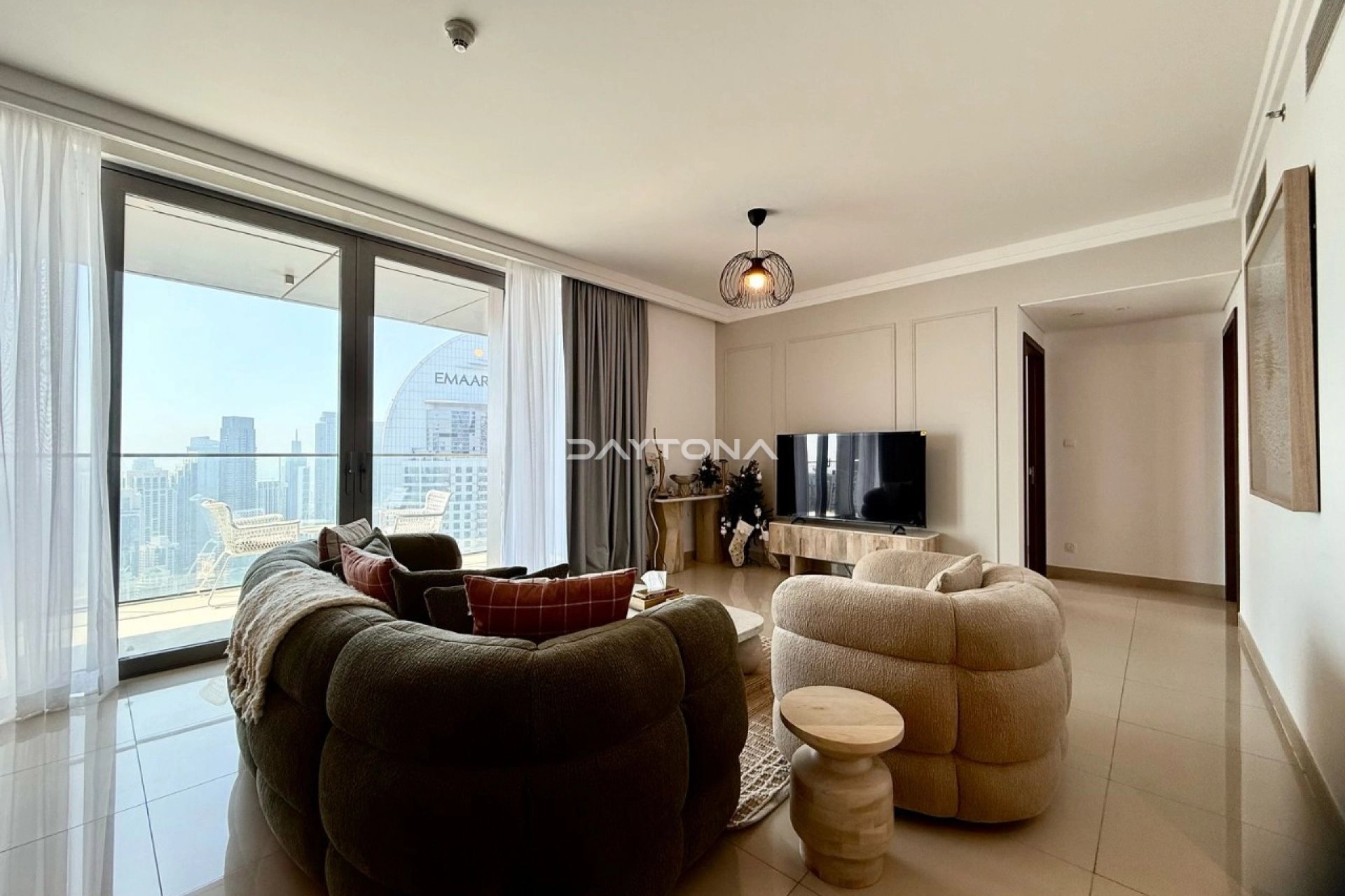 BURJ VIEW | FULLY FURNISHED | 4 CHEQUES | HIGH FLOOR