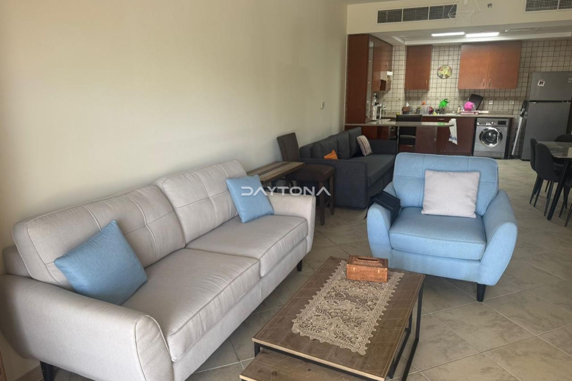 FULLY FURNISHED | SPACIOUS | VACANT