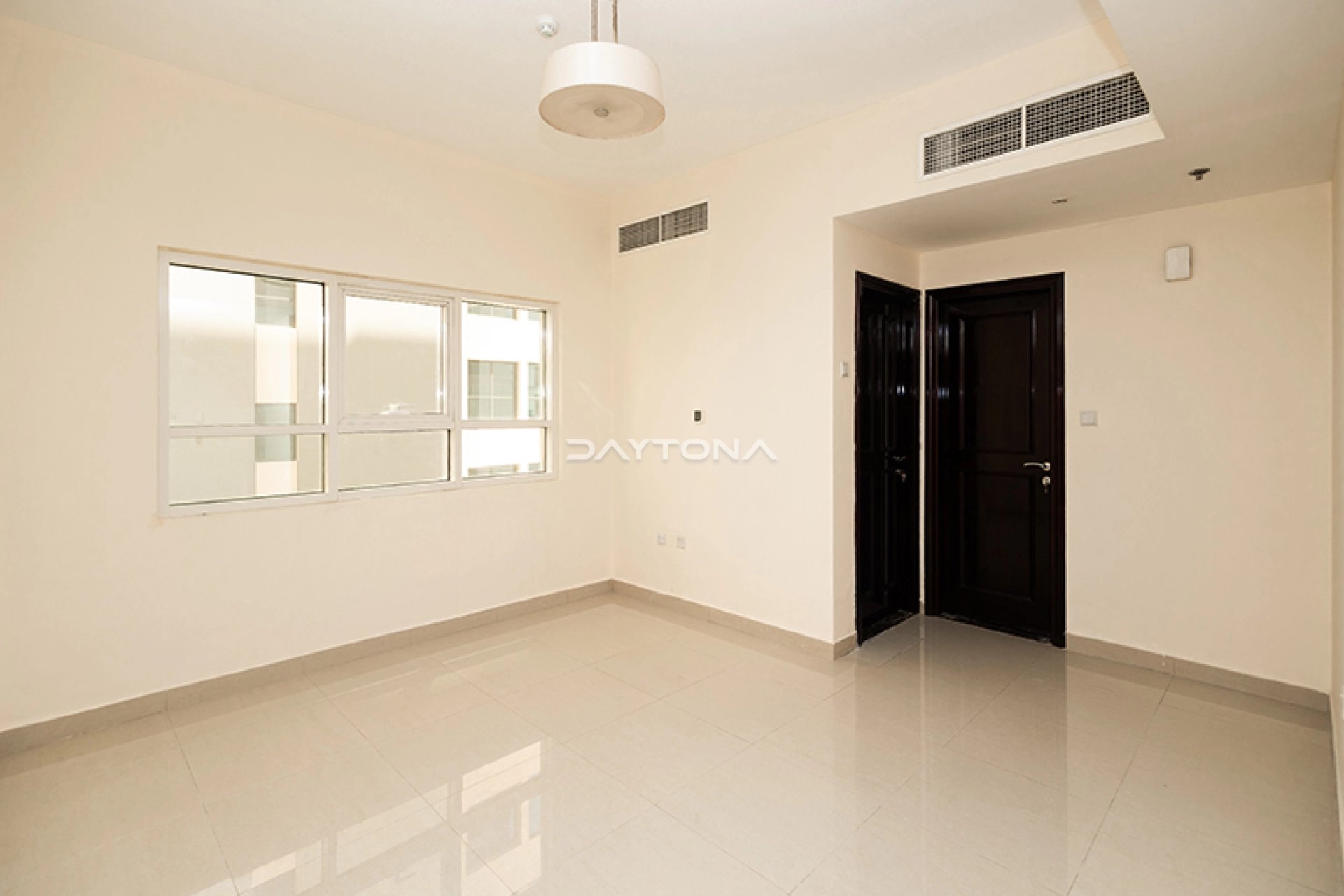 FAMILY BUILDING | WELL-MAINTAINED 1 BEDROOM | PRIME NAHDA LOCATION