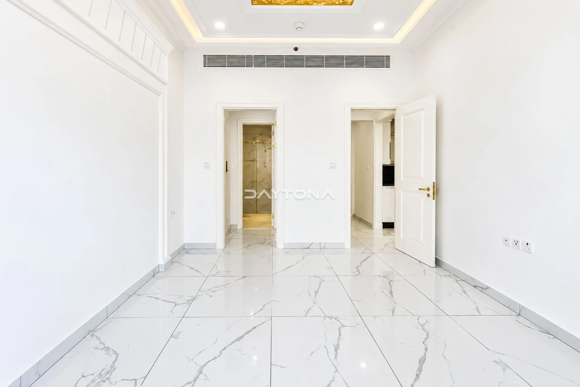 SPACIOUS l SEMI FURNISHED l PRIME LOCATION