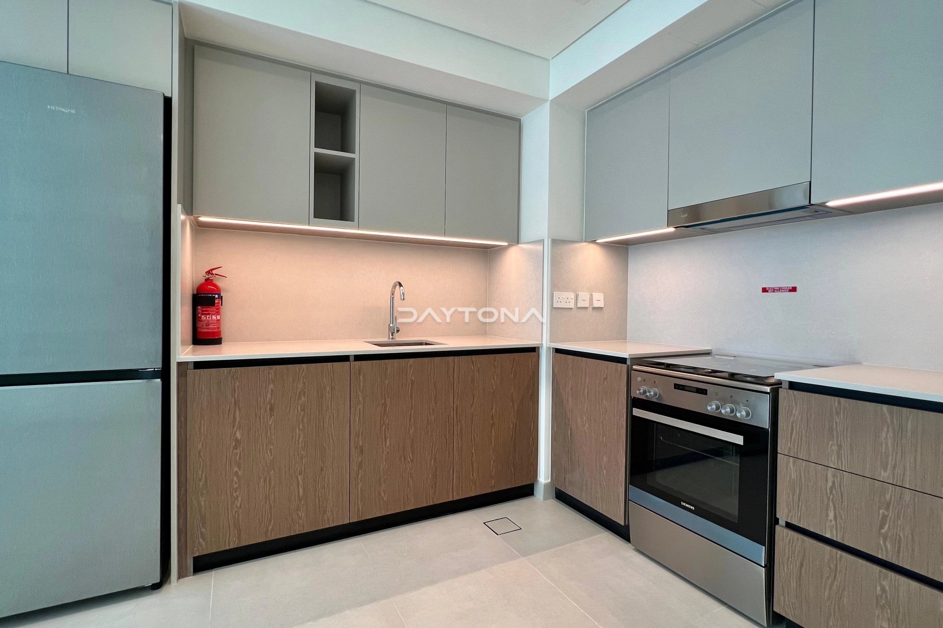 BURJ KHALIFA VIEW | BRAND NEW | HIGH FLOOR