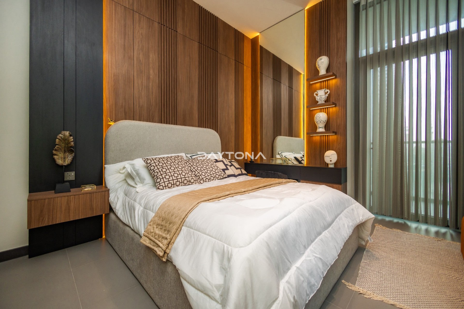 FULLY FURNISHED | LUXURIOUS MODERN  | READY TO MOVE
